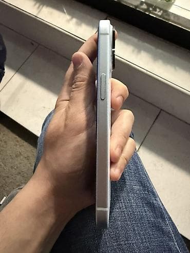 iphone 14 128 gb: IPhone 15, 128 GB, Gümüşü, Face ID — 4