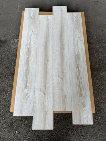 Salam laminatlarimiz 31 32 33 klass olmagala hər rəg secimi var 250 yə — 9