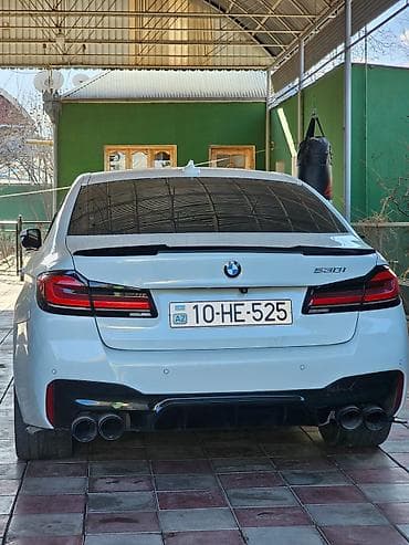 bmw m3 gtr: BMW 5 series: 2 l | 2017 il Sedan — 5