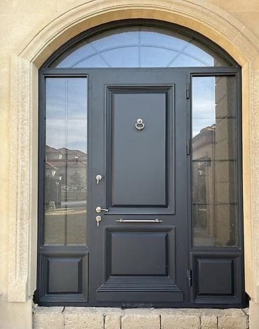 akustik panel: Klassik dizayna malik giriş qapısı - Rəng: mat tünd boz (antrasit — 1