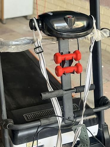 Giryalar: Elektrikli qaçış trenajoru – “SPORT” modeli Xüsusiyyətlər: - Rəqəmsal — 5