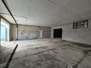 lənkəran əmlak: Ağ şəhər (city park mall yanı) anbar icarəyə verilir. Qapalı həyət — 7