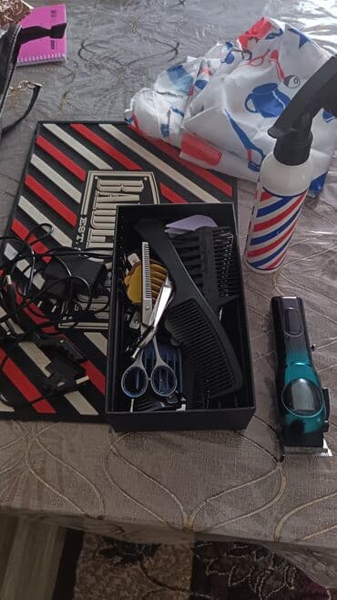 Peşəkar bərbər dəsti Komplektə daxildir: - Mawinka 50 m 1 ay iwlenib