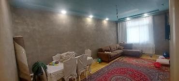 8 mikrorayon satilan evler: 4 otaqlı, 130 kv. m, Kredit yoxdur, Orta təmir — 9