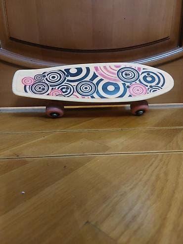 çant: Plastik mini-skateboard (penny board üslubunda) - Material: möhkəm — 1