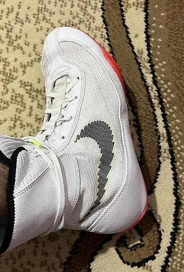 41 razmer: Nike machomai 2 orıgınal. Tezeden secilmir ciriq sökük yoxdur — 1