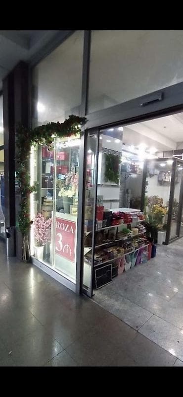 продаю цветы: 🌸 Jadel Flowers Baku – Hazır Biznes Satılır! 🌸 📍 İçərişəhər metrosu — 2