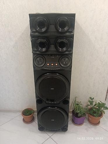 ikinci el xs max: Musiqi merkezi 1 hefdedi alinib İrşaddan.2 mikrafonu var. Cox guclu — 3