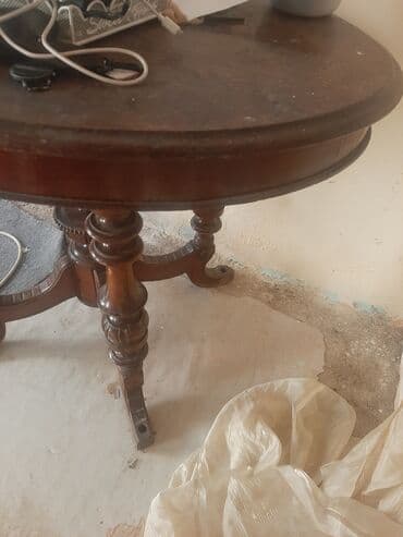 köhnə qədim gədim sovet davet stol stul mebel: Antikvar stol satilir 100 yawi var — 4