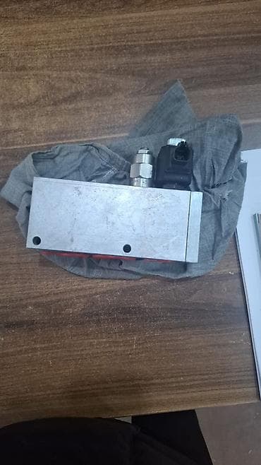 bolt blok: Hyundai 405AA00816A D, Yeni — 1