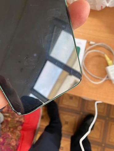 iphone 7 gold: Honor X8b, rəng - Yaşıl, Qırıq — 3