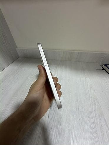 telfolar: IPhone 12, 64 GB, Ağ, Face ID — 6