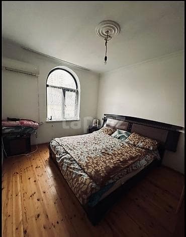 evlerin kreditle satisi: 2 otaqlı mənzil – şəhər daxili məhəllədə Plan və sahə: - 2 ayrı otaq — 4