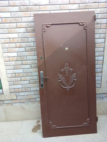 damir qapı: Metall qapılar dəsti - Material: polad/metal konstruksiya - Rənglər — 1