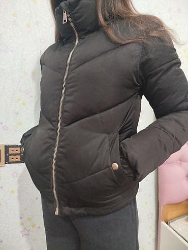 Bershka qadın qış gödəkcəsi - Rəng: qara - Bədən: XS (EUR XS / USA XS