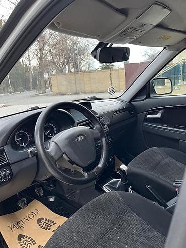 guzgü: VAZ (LADA) Priora: 1.6 l | 2015 il 140770 km Sedan — 8