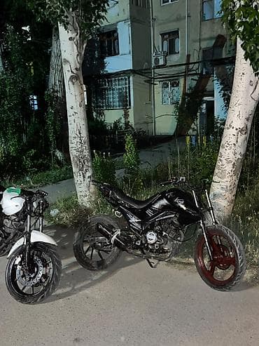 vaz 2107 abilsofka: Motosiklet – küçə/naked üslubunda, tək silindrli hava soyutmalı benzin — 1