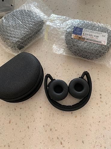 Maşın ücün qulaqcıq.tezedir., elde bir nece eded var