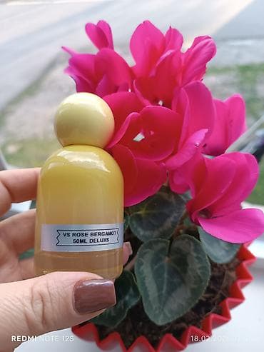 Bədənə qulluq: Məhsul: 50 ml “Deluxs” qadın ətirləri kolleksiyası Variantlar: - — 5