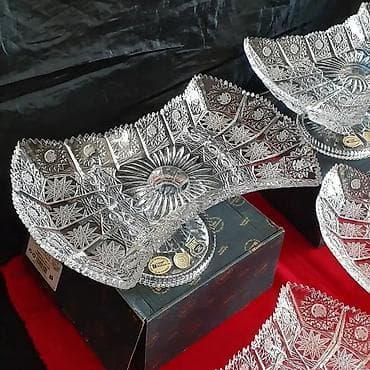 ag yolka: Tom 2 eded çərəz və 2 ədəd şirniyyat qablari
1 ededi 155 azn — 2