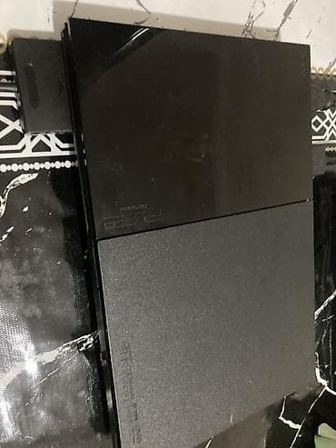 p4 disk: Playstation 2 Slim Yanında 1 Pult+ Pes Serisi fifa ve elave oyunlar — 1