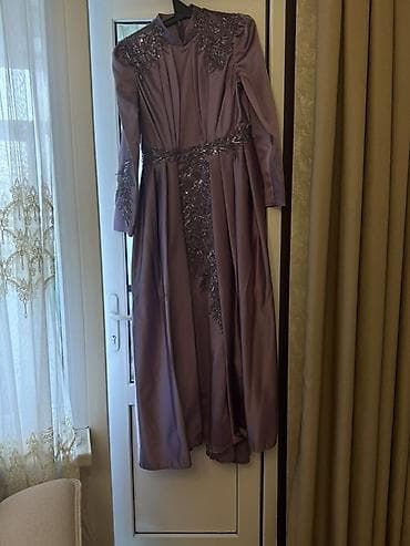 42 razmer ( 38-40 razmerə gedir) - Məhsul: Zərif axşam/gecə geyimi -