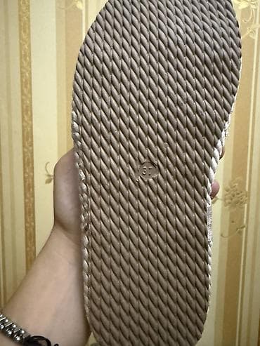 Босоножки, сандалии, шлепанцы: İp toxunuşlu sandal - Model: İp dizaynlı, düyünlü üst hissə - Rəng — 2