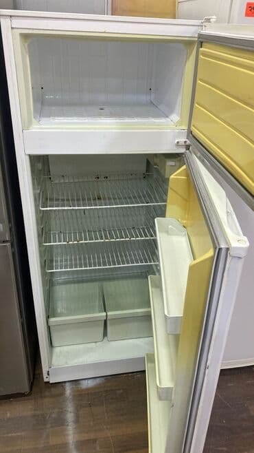 2 qapılı Indesit Soyuducu Satılır, rəng - Ağ — 2