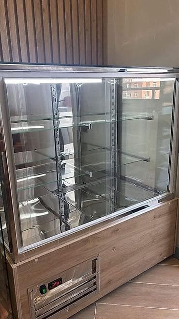 Soyuducu avadanlığı: Hundurluk 131 
derinlik 74 
eni 86 — 1