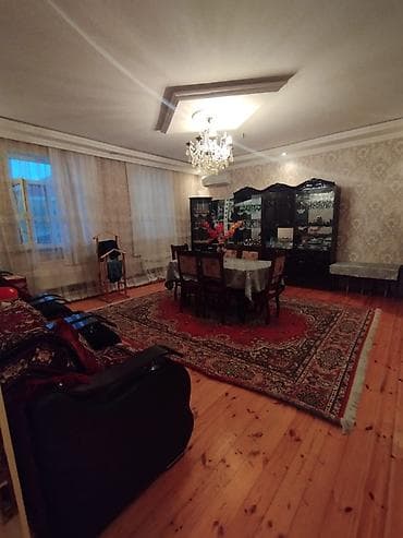 heyet evlerı: 3 otaqlı, 120 kv. m, Orta təmir — 2