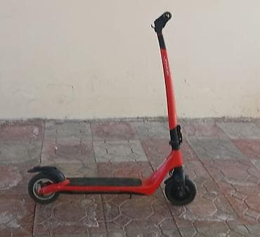 rezin batut: Elektrik skuter – şəhər içi rahat hərəkət üçün. Xüsusiyyətlər: - — 1