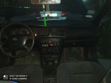 maşın danqratı: Opel Vectra: 1.6 l | 1996 il Sedan — 6