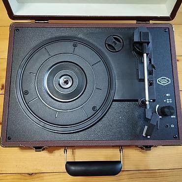 musiqi sentir: Qramafon qrammofon qramaplastinka Təp təzədir. 20 dəqiqə istifadə — 4