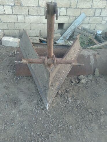 traktor şəkilləri: Kotan arxçeken — 2