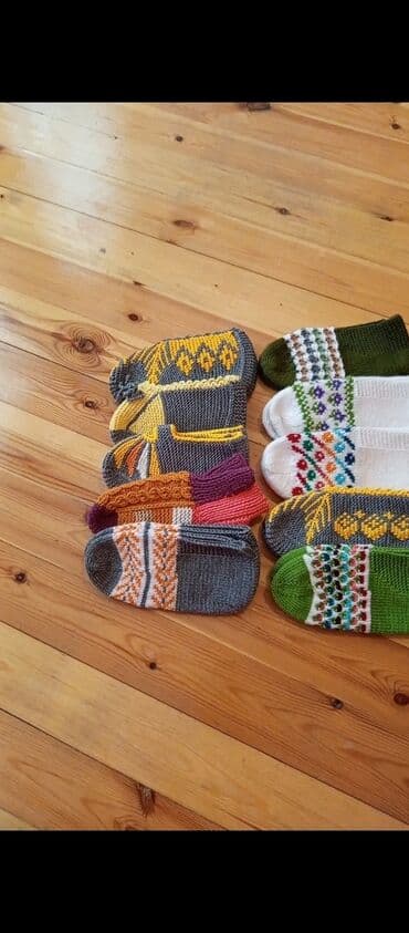 женские кожанные перчатки: Her desende her ölçüde var — 1