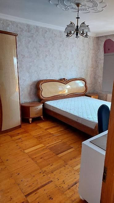 kireditle heyet evleri: 48 çi meh 3otaqlı evin 2 otağı kiraye verilir içi əşyalı evdi 370 — 5