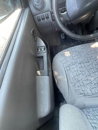 seat ibiza 2012: Saipa : 1.3 l | Sedan — 5