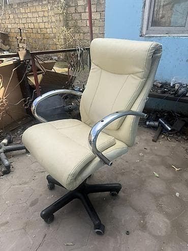 Ofis oturacaqları: Təkərli, Qolları tənzimlənmir, Süni dəri — 1