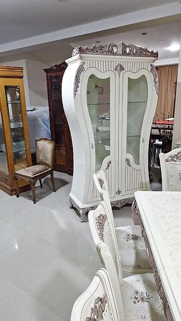 Qonaq otağı üçün, Yeni, Açılmayan, Dördbucaq masa, 8 stul — 5