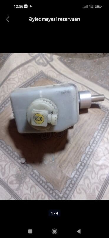 Əyləc mayesi rezervuarı - Avtomobillər üçün əyləc mayesi üçün plastik