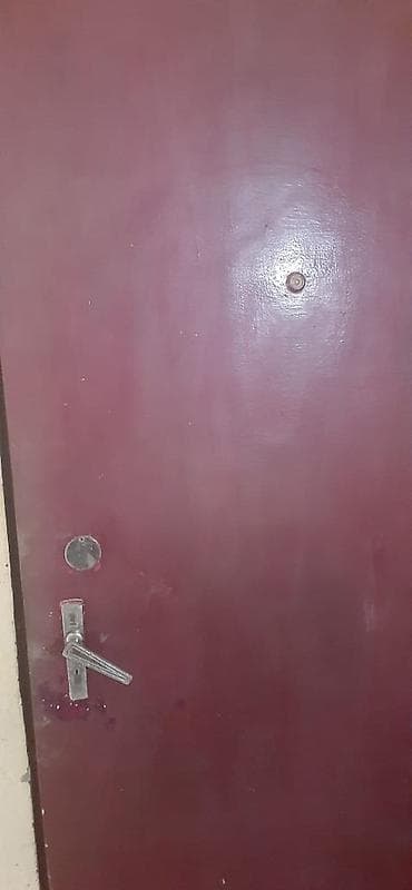 qapi: Dəmir giriş qapısı ünvan baki 6ci mikrayon - Material: metal (dəmir) — 1