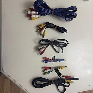 iphone 7 aux: AV kabelləri dəsti Məhsulun tərkibi: - 3.5 mm TRRS (4-pole) kişi jack — 7