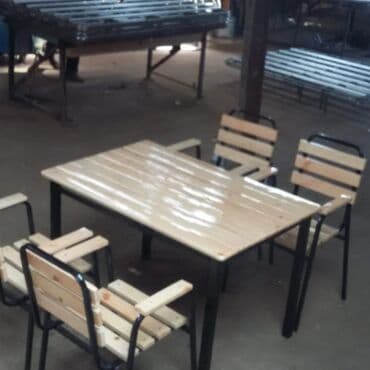 toxunma saplar satisi: Yeni, Dördbucaq masa, 4 stul, Açılmayan, Stullar ilə — 5