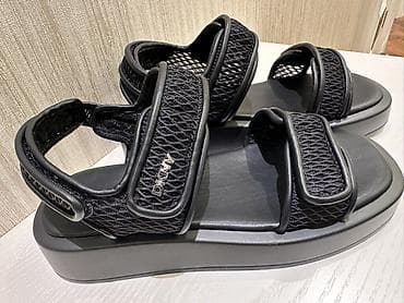 Ölçü: 38, rəng - Qara, Yeni