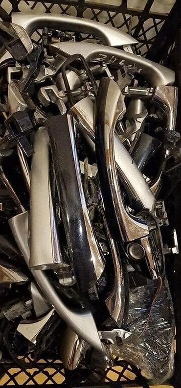 elantra qapi: "Mercedes" qapı dəstəkləri Şəhər: Bakı Elanın növü: Ehtiyat hissələri — 2