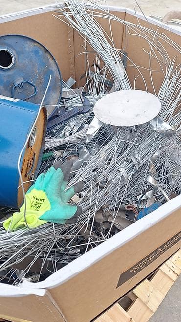 şeben satışı: Salam metallom satilir — 2