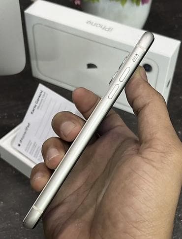 iphone 11 pro 2020: IPhone 11, Ağ, Simsiz şarj, Face ID — 3