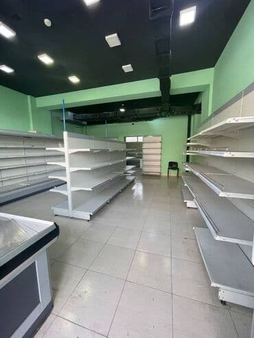 xacmaz obyekt: Yeni Günəşlidə V massivində yerləşən ümumi sahəsi 160 kv,m olan,obyekt — 12