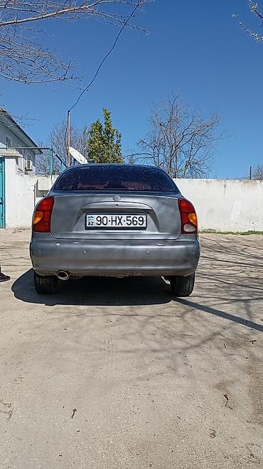 e60 fara: Daewoo Lanos: 1.5 l | 2009 il Sedan — 3
