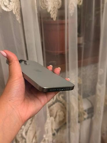 apple plata: IPhone 15 Pro, 256 GB, Natural Titanium — 3